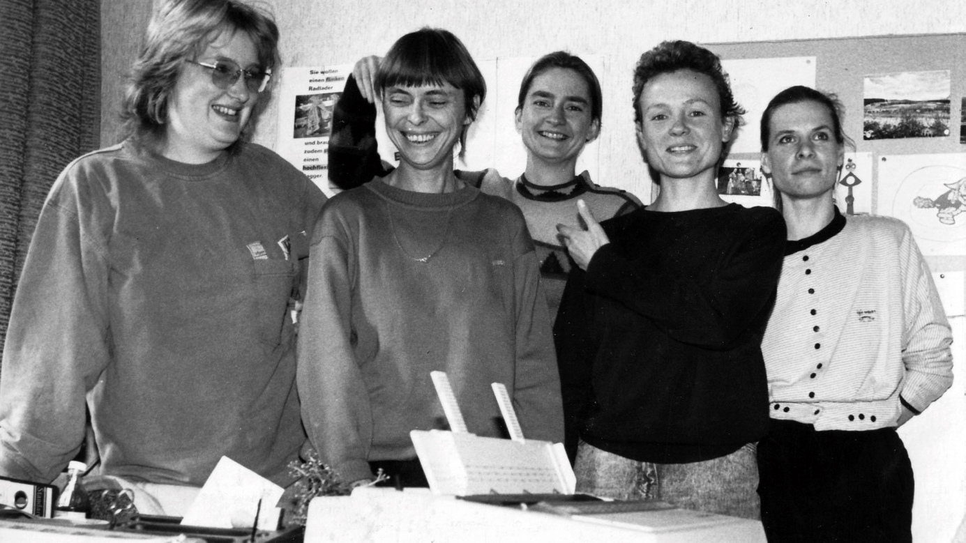 Frauen in der Wende - 5 Mitarbeiterinnen im Büro der DDR-Gleichstellungsbeauftragten