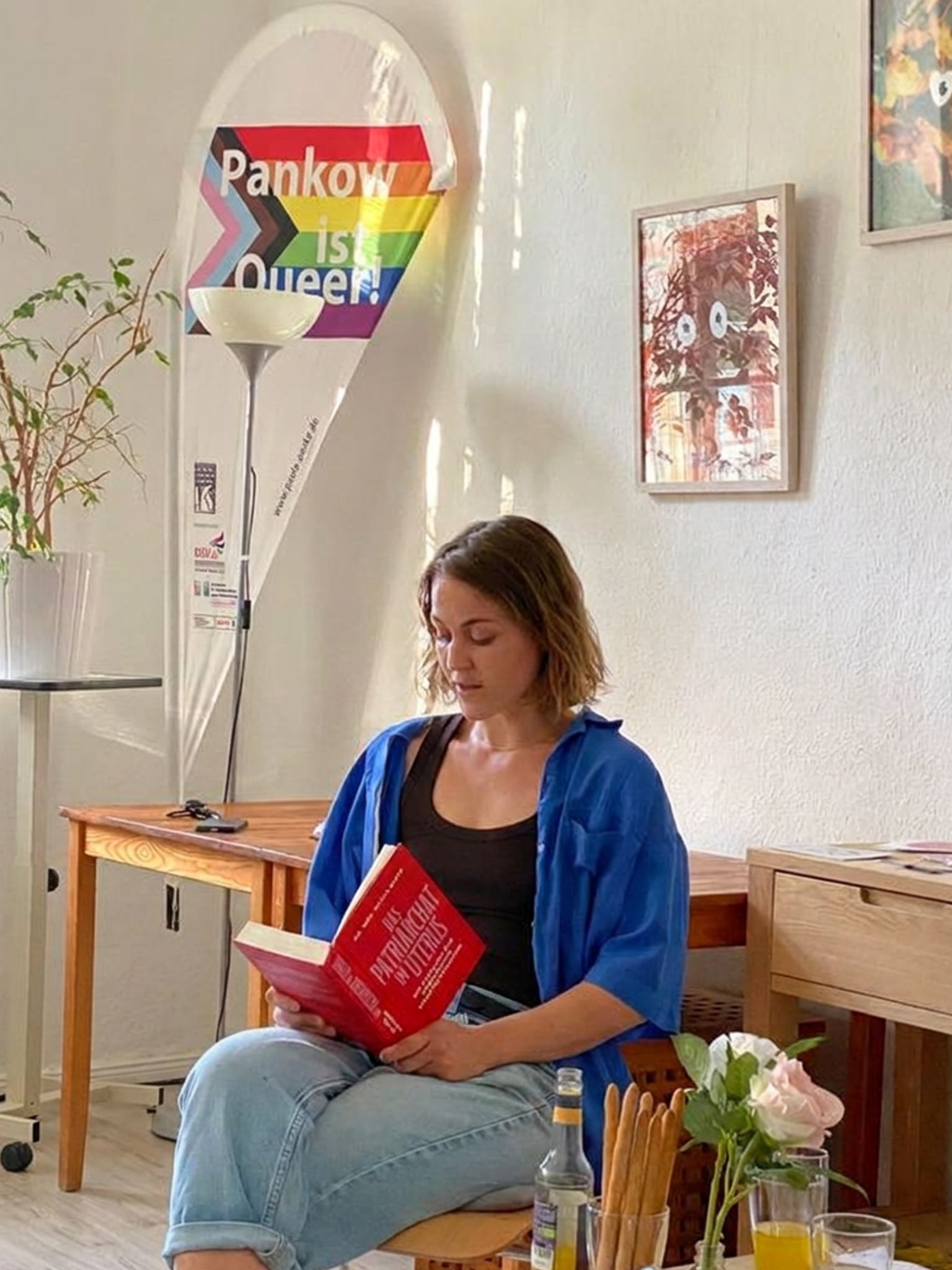 Paula Talk mit Alicia Baier: Das Patriarchat im Uterus. Bild: Paula Panke